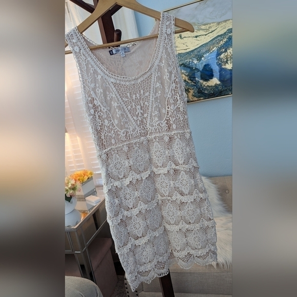 Jennifer Lopez Dresses & Skirts - Jennifer Lopez Women Ivory Cotton Crochet Tiered Sleeveless Dress Size XS